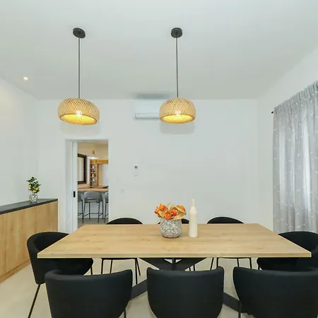 Pecora Nera 펜션 *