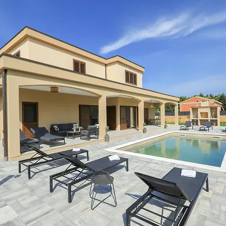 Pecora Nera * 자다르